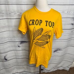 Yellow fitted t shirt, corn crop top print